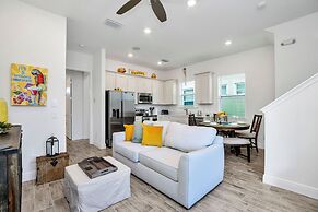 Margaritaville Cottage, Private Pool, Near Disney!