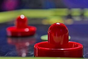 Private Pool& Spa Pool Table Free Resort Access!