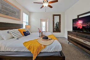 Private Pool& Spa Pool Table Free Resort Access!