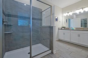 Private Pool& Spa Pool Table Free Resort Access!