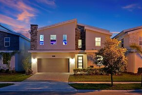 Private Pool& Spa Pool Table Free Resort Access!