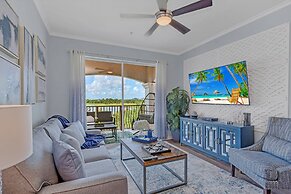 Condo w/ Prime View of Lake, Pool & Fireworks!