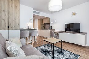 Jantaris Apartments by Renters