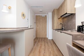 Jantaris Apartments by Renters
