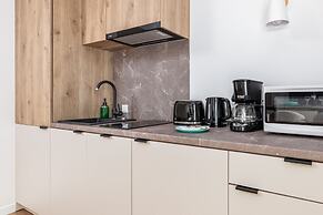 Jantaris Apartments by Renters