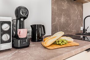 Jantaris Apartments by Renters