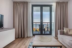 Jantaris Apartments by Renters