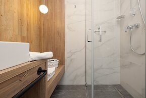 Jantaris Apartments by Renters