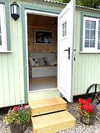 Remarkable Shepherds Hut in a Beautiful Location
