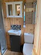 Remarkable Shepherds Hut in a Beautiful Location