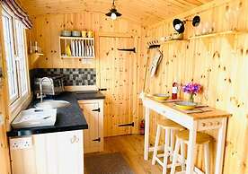 Remarkable Shepherds Hut in a Beautiful Location