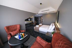 Luxon Hotel Sakarya