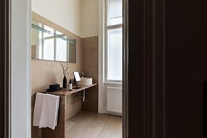 Zola Hotel - Palais de Bohème