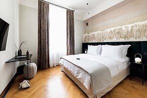 Zola Hotel - Palais de Bohème