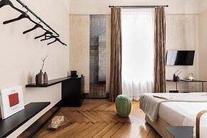 Zola Hotel - Palais de Bohème