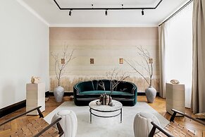 Zola Hotel - Palais de Bohème