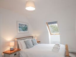 Lochside, 1 The Corries