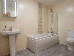 Lochside, 1 The Corries