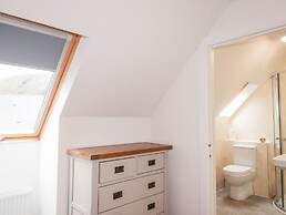 Lochside, 1 The Corries