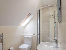 Lochside, 1 The Corries