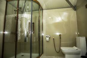 Presidential Luxury Camp