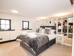 Mary Ann Apartment
