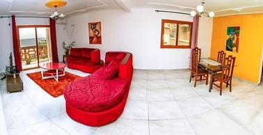 Remarkable 3-bed Apartment in Kribi