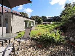 Y Felin at Coed Cadw