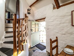 Y Felin at Coed Cadw