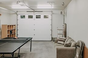 52gs - Hot Tub - Wifi - Pets Ok - Wood Stove - Sleeps 6 2 Bedroom Home