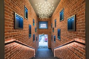 IZZZI by Vladimirskaya