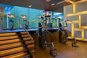 Safi Royal Luxury Metropolitan