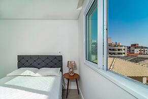 Apartamento com piscina 4 quartos - 705