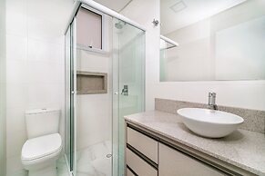 Apartamento com piscina 4 quartos - 705
