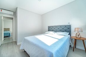 Apartamento com piscina 4 quartos - 705