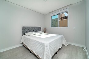 Apartamento com piscina 4 quartos - 705