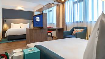 Holiday Inn Express Qingdao City Center by IHG
