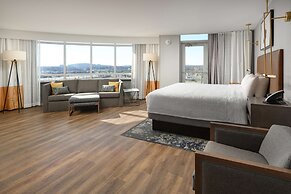 Hampton Inn & Suites Huntsville Downtown