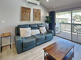 1110kbsurf227kbsnco - Kihei Bay Surf 227