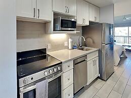 1110kbsurf227kbsnco - Kihei Bay Surf 227