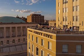 Hotel Forty Five, Macon, a Tribute Portfolio Hotel