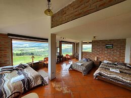 Balcon Al Cotopaxi Hosteria