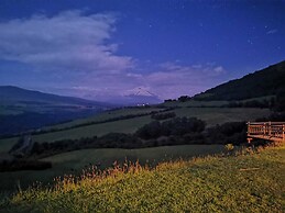 Balcon Al Cotopaxi Hosteria
