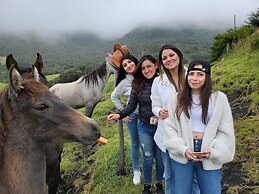 Balcon Al Cotopaxi Hosteria