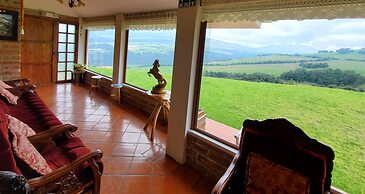 Balcon Al Cotopaxi Hosteria