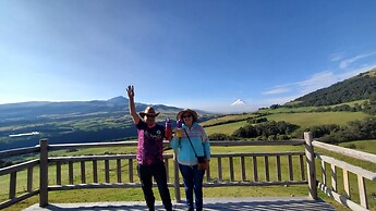 Balcon Al Cotopaxi Hosteria