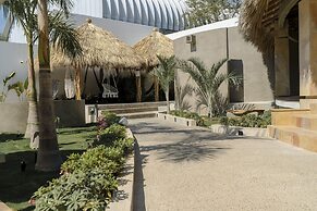 Hotel Camino Del Sol