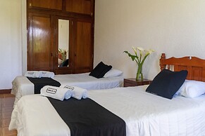 Hotel Camino Del Sol