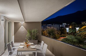 Aris Apartments & Sky Pool - Tonelli Hotels - Adult Friendly