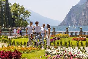 Aris Apartments & Sky Pool - Tonelli Hotels - Adult Friendly